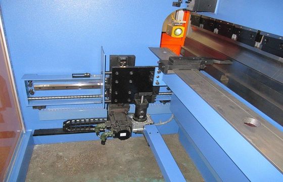 فعالية عال cnc هيدروليّ 3mm 100 طن صحافة مكبح & يثنّي آلة