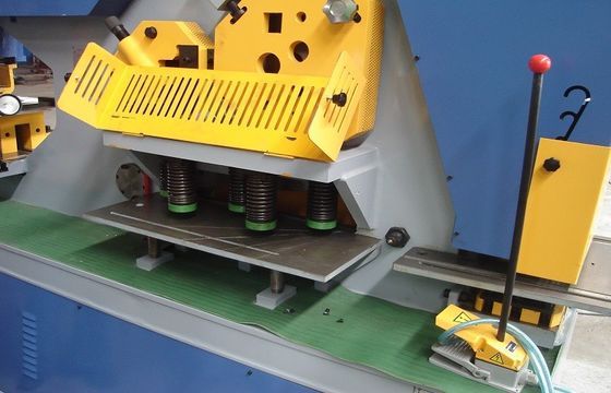 هيدروليّ ثقب طرد سنبك & قصّ ironworker آلة, خفيف Pole آلة يقطع 25mm حدّ أقصى